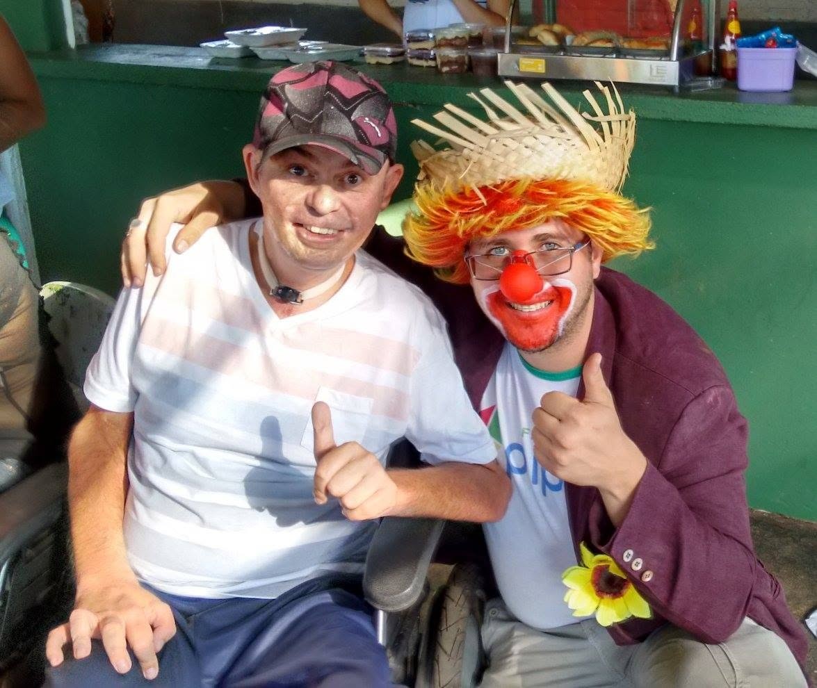 Uma festa em apoio ao amigo Marcelo
