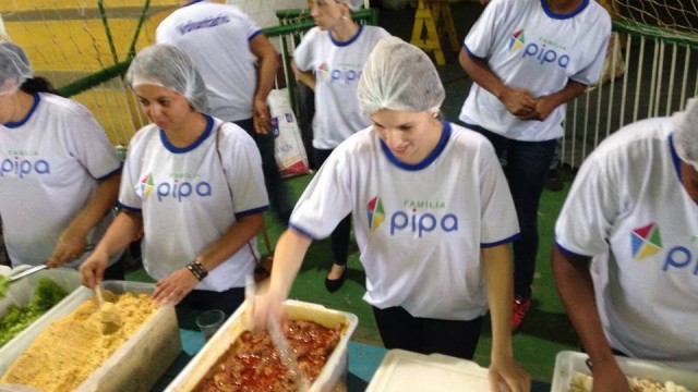 A 2ª Ceia de Natal para 600 pessoas