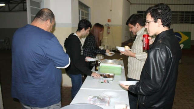 Uma confraternização para celebrar a nossa caminhada
