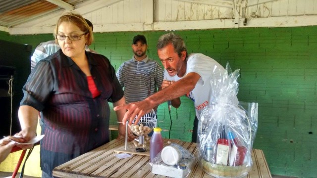 Uma festa em apoio ao amigo Marcelo