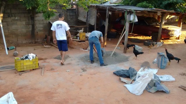 Casa da Amizade, JL Materiais para Construção e Sucata do Garbo: uma nova entrada para Dona Anita