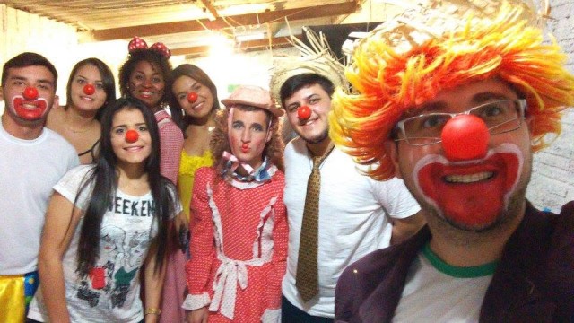 Uma festa em apoio ao amigo Marcelo