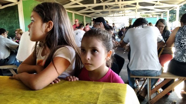 Uma festa em apoio ao amigo Marcelo