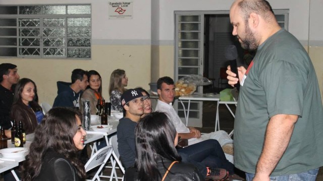 Uma confraternização para celebrar a nossa caminhada