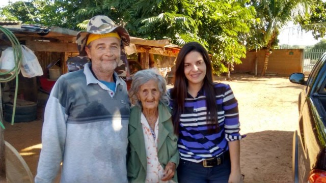 Casa da Amizade, JL Materiais para Construção e Sucata do Garbo: uma nova entrada para Dona Anita