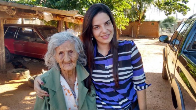 Casa da Amizade, JL Materiais para Construção e Sucata do Garbo: uma nova entrada para Dona Anita
